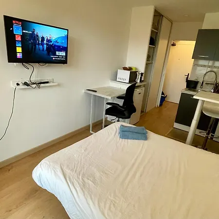 Apartment Exclusive Private By Warilco - Pleyel 25 M2 - A 1 Minute De La Station Metro Carrefour Pleyel Saint-Denis (Seine-Saint-Denis)