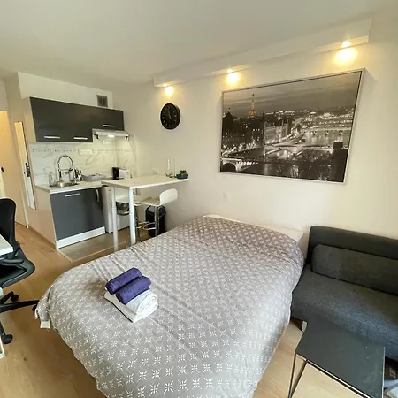 Exclusive Private By Warilco - Pleyel 25 M2 - A 1 Minute De La Station Metro Carrefour Pleyel Apartment *